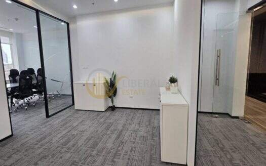 LTH16111 – Office Space for Rent Witthayu | 95 sq.m. | CRC Tower | All Seasons Place | 132,050 THB | สำนักงานให้เช่า วิทยุ