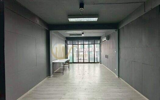 LTH16107 – Townhouse for Rent Silom | Spacious 300 sq.m. | 5 Beds 5 Baths | 2 Indoor Parking | 100K | ทาวน์เฮ้าส์ให้เช่า สีลม