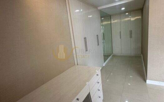 LTHC16118 – Spacious Condo for Sale Nana | Crystal Garden | 212 sq.m. | 3 Beds 2 Baths | BTS Nana | 26 MB | คอนโดขาย นานา