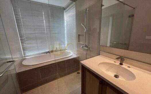 LTHC16133 – Newly Renovated Condo for Rent Phrom Phong | The Emporio Place | 102 sq.m. | 2 Beds 3 Baths | BTS Phrom Phong | 80K | คอนโดให้เช่า พร้อมพงษ์