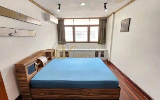 LTHC16129 – Pet-Friendly Townhouse for Rent Ekkamai 12 | 250 sq.m. | 5 Beds 4 Baths | Rooftop & Big Balcony | 50K | ทาวน์เฮ้าส์ให้เช่า เอกมัย 12