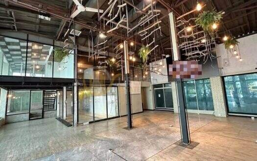 LTHC16145 – Commercial Shop for Rent Silom–Surawong | 180 sq.m. | 2 Storeys | Near Main Road | 180K/month | ร้านค้าให้เช่า สีลม–สุรวงศ์