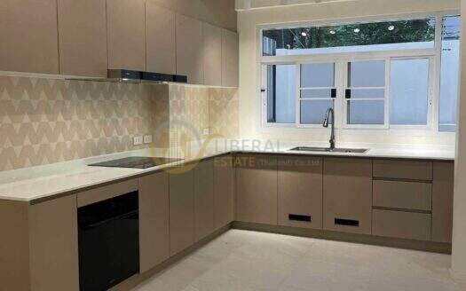 LTH16190 – Spacious House FOR RENT Rama 9 Soi 13 | 250 sq.m. | 3 Beds 4 Baths | 4 Storeys | 1 Parking | 70K | บ้านให้เช่า พระราม 9 ซอย 13