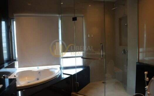 LTH16203 – Pet-Friendly Luxury Condo FOR RENT Royal Residence Park | 230 sq.m. | 3 Beds 3 Baths + 1 Powder Room | BTS Phloenchit | 150K | คอนโดหรูเลี้ยงสัตว์ได้ ให้เช่า เพลินจิต