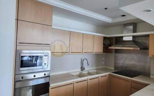 LTHC162347 – Condo For Rent | Athenee Residence | BTS Phloenchit | 196 Sq.m. | 3+1 Beds | 3 Baths | 150K/Month