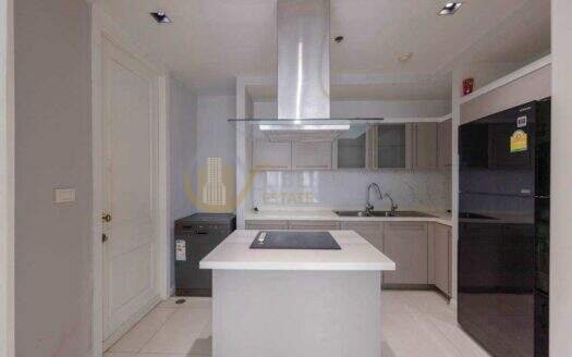 LTHC162344 – Condo For Rent | Athenee Residence | BTS Phloenchit | 215 Sq.m. | 3+1 Beds | 3 Baths | 165K/Month
