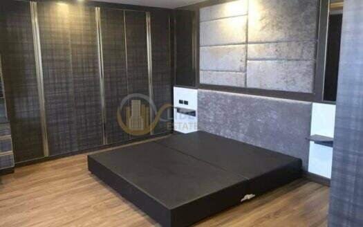 LTH16258 – Pet-Friendly Condo For Rent | President Park Sukhumvit 24 | BTS Phrom Phong | 223 Sq.m. | 3 Beds 3 Baths | 80K/Month
