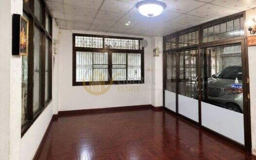 LTH16274 – Detached House For Sale | Sathu Pradit 28 | Near BTS Chong Nonsi | 230 Sq.m. | 6 Beds | 3 Baths | 12.4MB