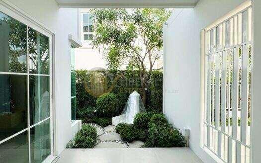 LTH16406 – House For Rent | Chaiyapruek Bangna Km.15 | 184 Sq.m. | 3 Beds | 4 Baths | Home Office | 75K/Month