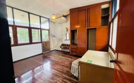 LTH16355 – House for Sale | Pridi Banomyong 26, Sukhumvit 71 | 104 Sq.wah | 3 Beds | 3 Baths | 29MB