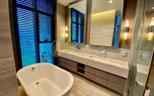 LTH16323 – Luxury Condo For Sale | The Diplomat Sathorn | Next to BTS Surasak | 77.7 Sq.m. | 2 Beds | 2 Baths | 17.9MB