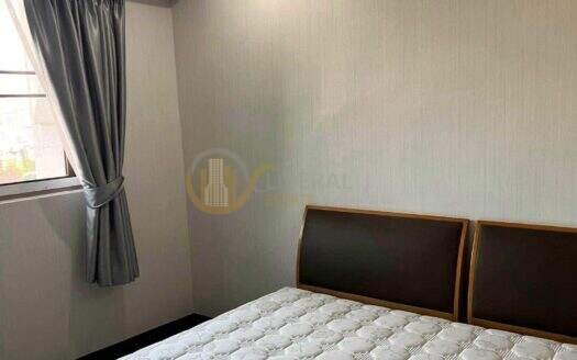 LTH16334 – Spacious Condo for Rent | Royal Castle Sukhumvit 39 | Near BTS Phrom Phong | 165 Sq.m. | 3 Beds + Maid’s Room | 4 Baths | 68K/Month