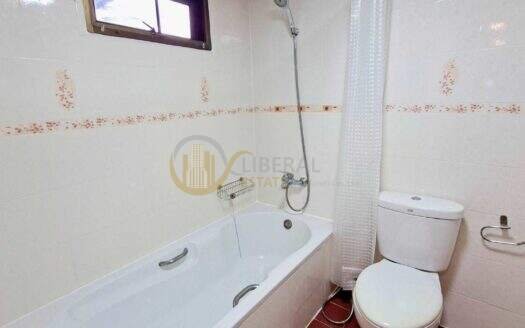 LTH16340 – Pet-Friendly Penthouse for Rent | D.H. Grand Tower Sukhumvit 39 | BTS Phrom Phong | 280 Sq.m. | 3 Beds | 4 Baths | 120K/Month